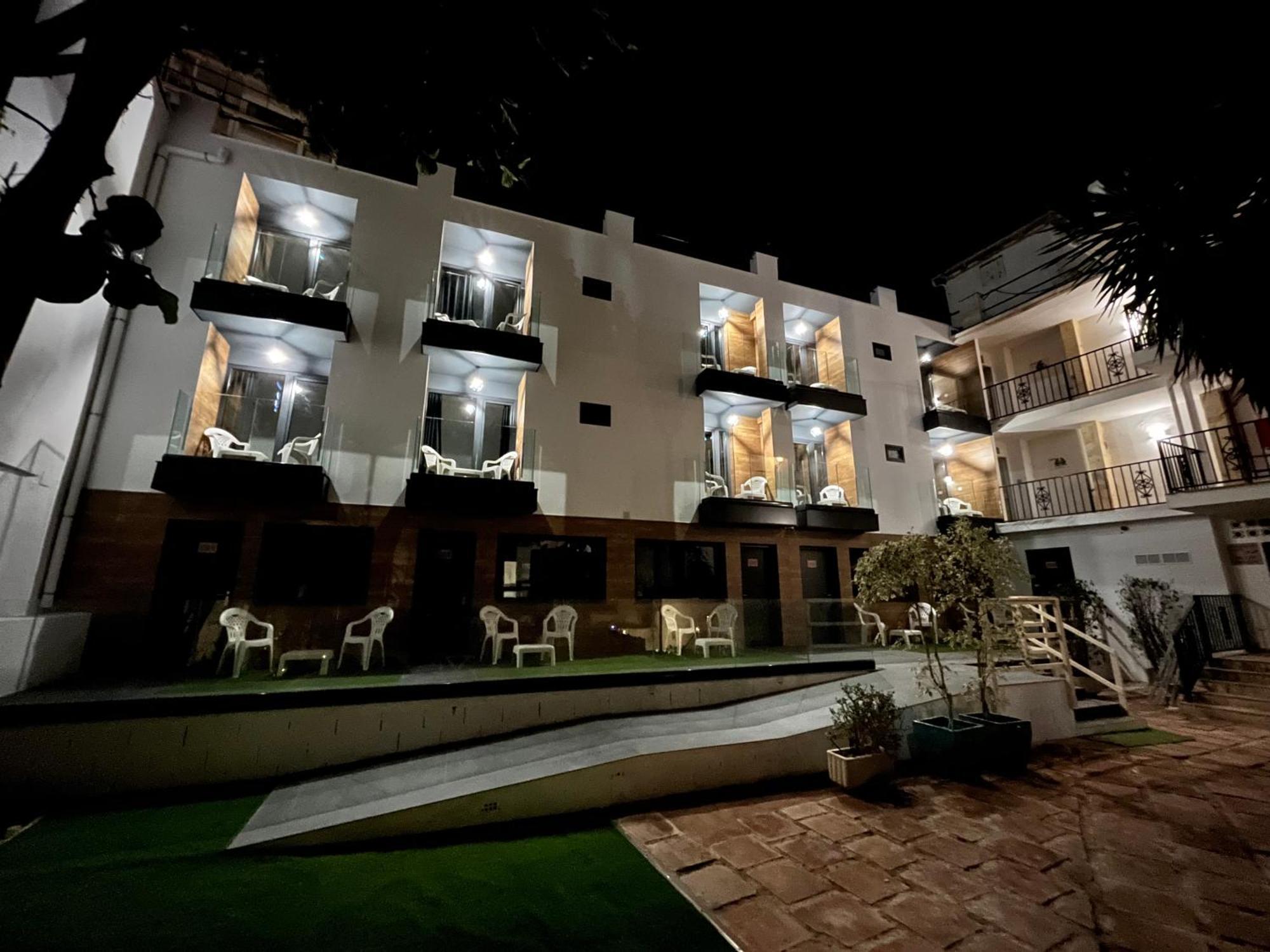 Villa Albero Торремолинос Экстерьер фото